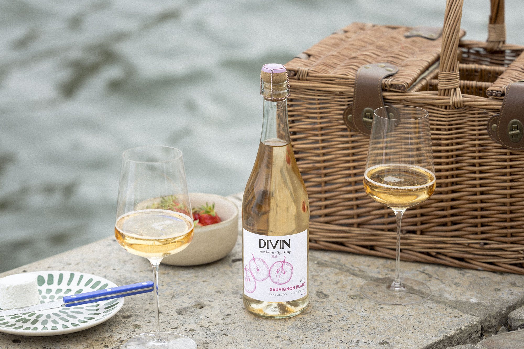 Sauvignon Blanc Blush Effervescent Divin Origine Seine 1